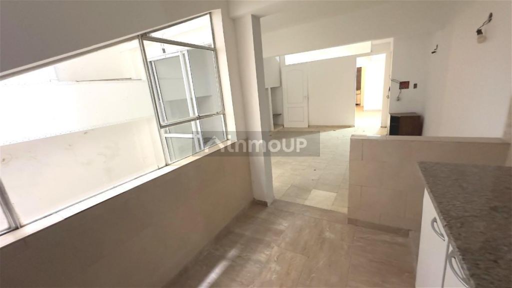 Departamento en Venta en Tres de Febrero, G.B.A. Zona Oeste