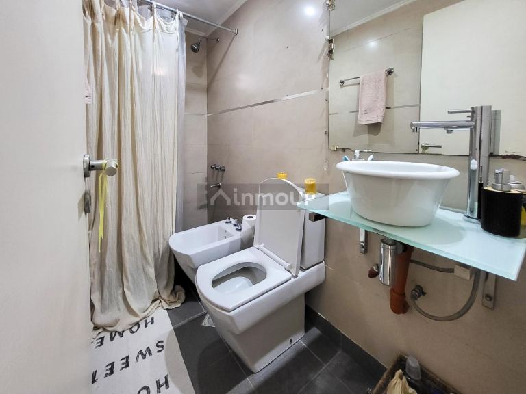 Departamento en Venta en Tres de Febrero, G.B.A. Zona Oeste