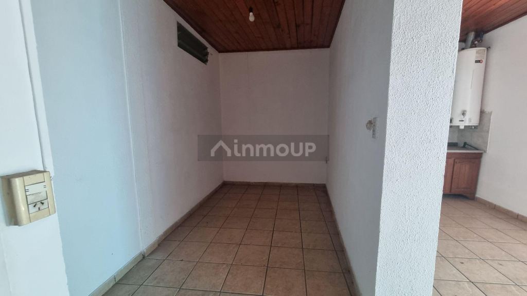P H en Venta en Lomas de Zamora, G.B.A. Zona Sur