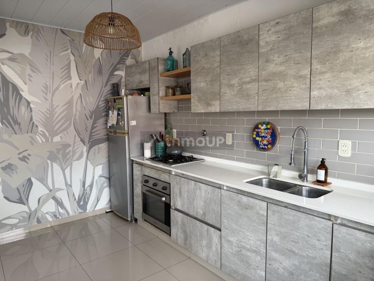 P H en Venta en Tres de Febrero, G.B.A. Zona Oeste