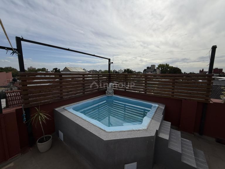 P H en Venta en Tres de Febrero, G.B.A. Zona Oeste