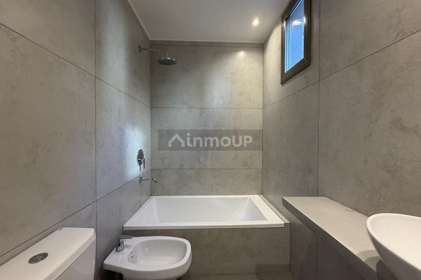 Departamento en Venta en Coghlan, Capital Federal