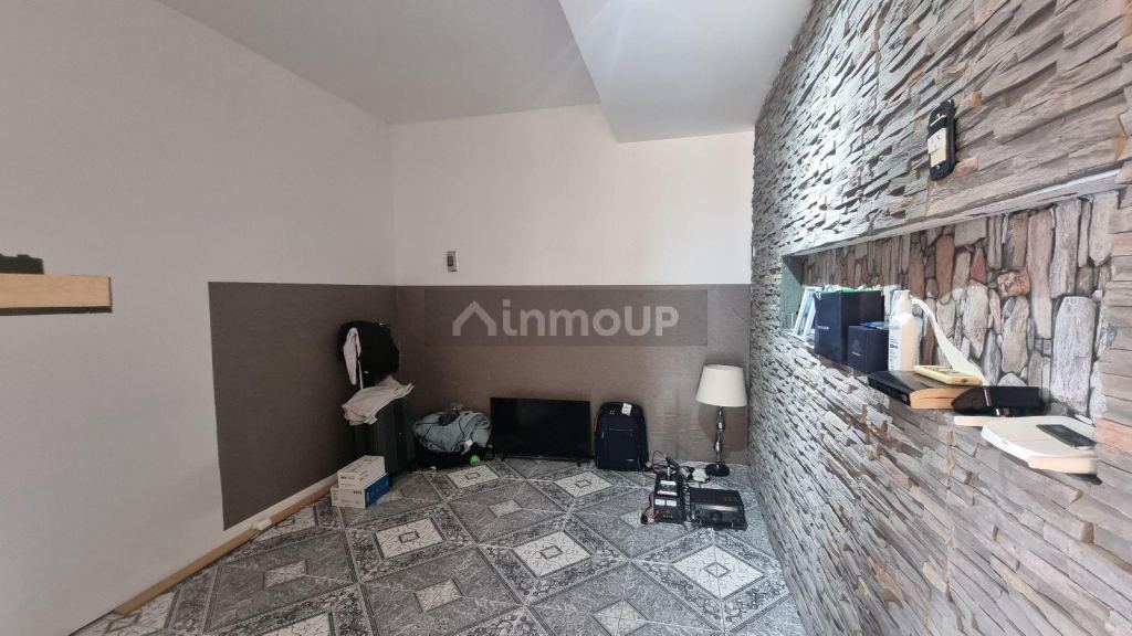 P H en Venta en Lanus, G.B.A. Zona Sur - USD 59.000 | Inmoup - 14