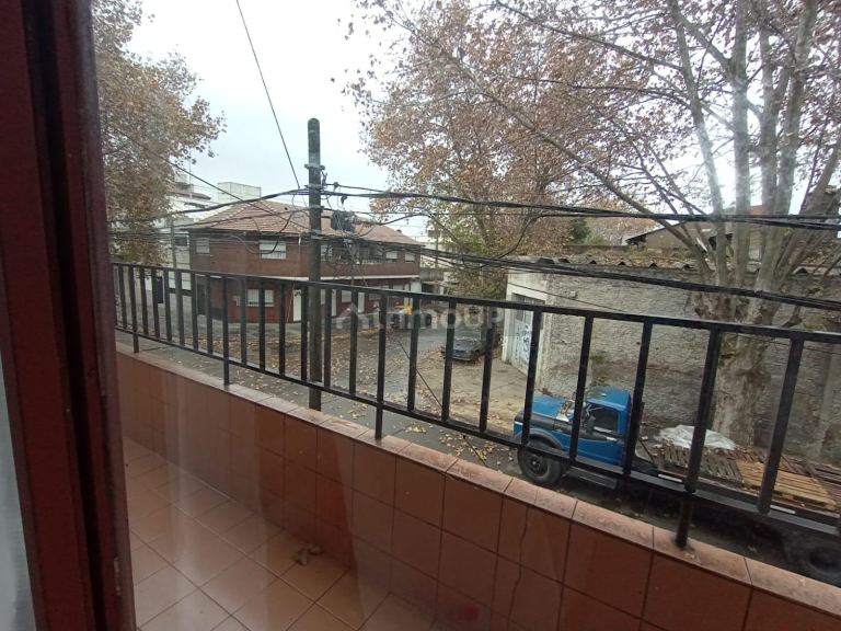 P H en Venta en Tres de Febrero, G.B.A. Zona Oeste