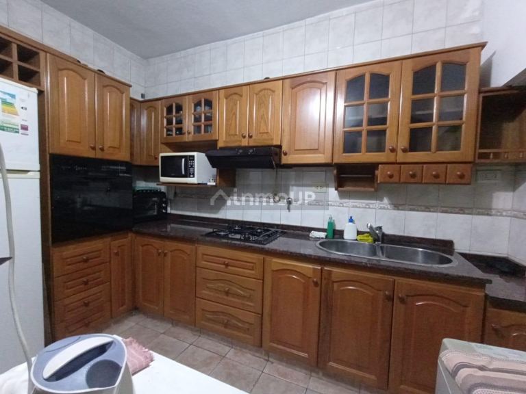 P H en Venta en Tres de Febrero, G.B.A. Zona Oeste