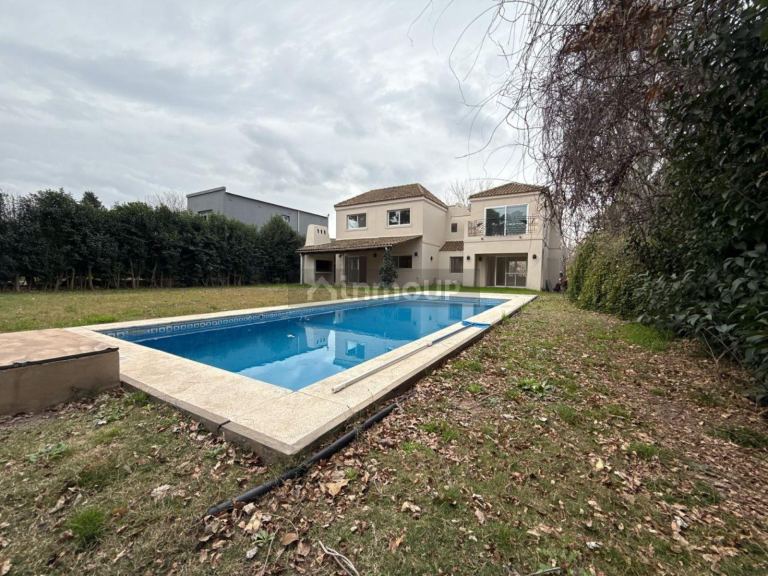 Casa en Venta en Pilar, G.B.A. Zona Norte