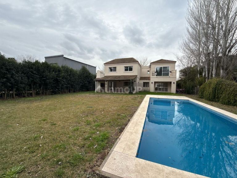 Casa en Venta en Pilar, G.B.A. Zona Norte