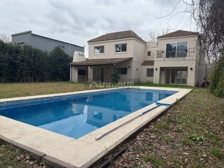 Casa en Venta en Pilar, G.B.A. Zona Norte