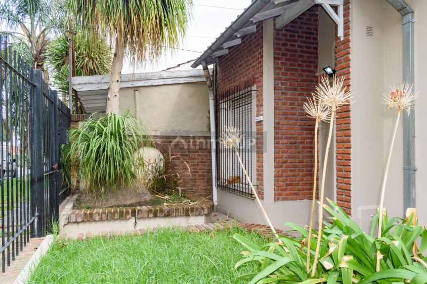 Casa en Venta en Ituzaingo, G.B.A. Zona Oeste - USD 79.000 | Inmoup - 12