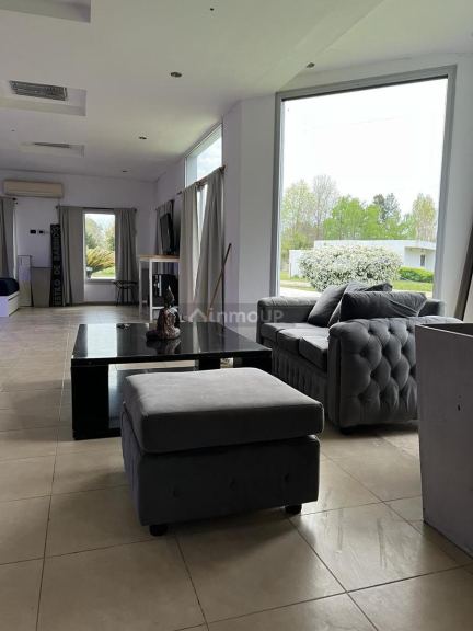Casa en Venta en Exaltacion de la Cruz, G.B.A. Zona Norte
