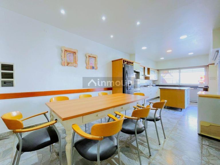 Casa en Venta en Villa Devoto, Capital Federal - USD 680.000 | Inmoup - 24
