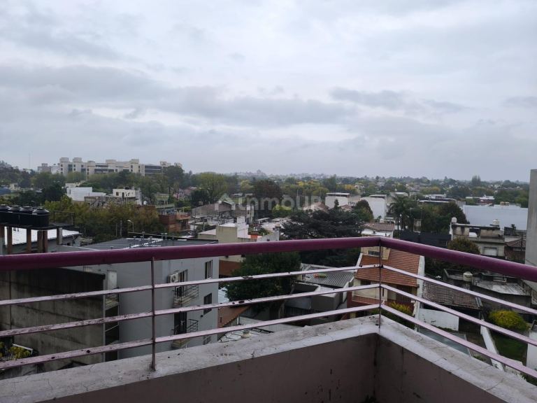 Departamento en Venta en Moron, G.B.A. Zona Oeste