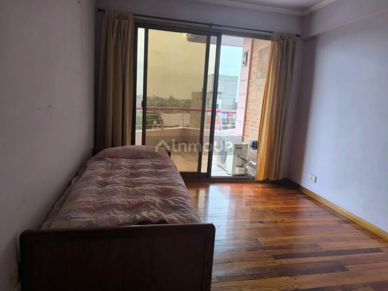 Departamento en Venta en Moron, G.B.A. Zona Oeste