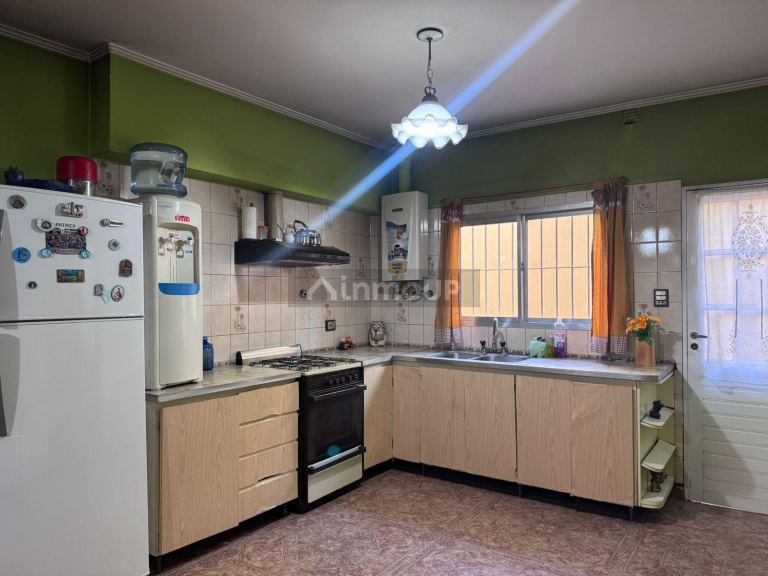P H en Venta en Lanus, G.B.A. Zona Sur