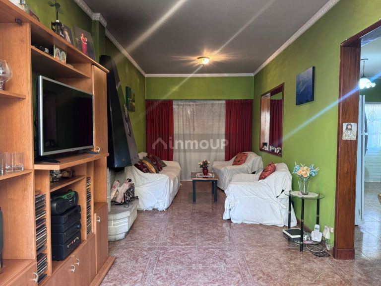 P H en Venta en Lanus, G.B.A. Zona Sur