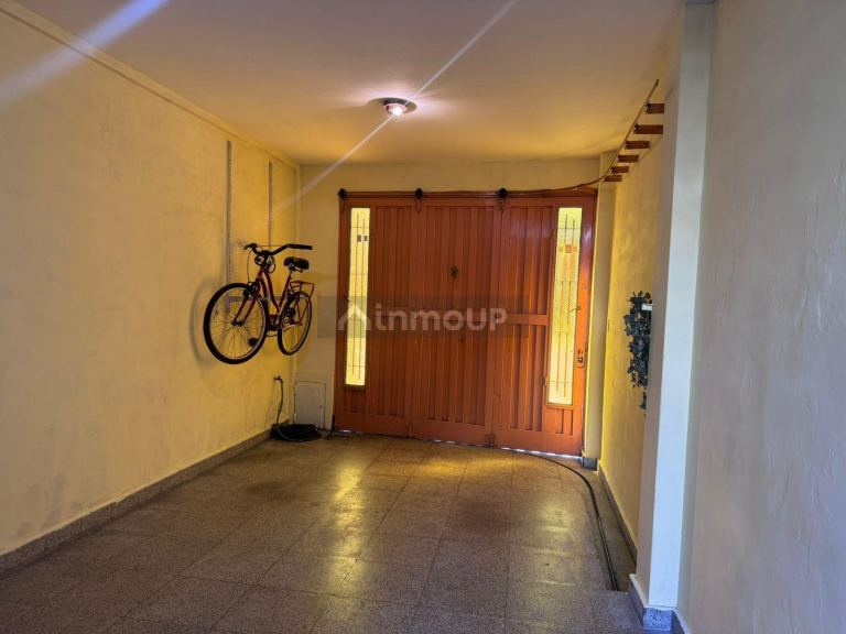P H en Venta en Lanus, G.B.A. Zona Sur
