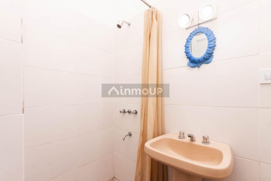 P H en Venta en Lomas de Zamora, G.B.A. Zona Sur