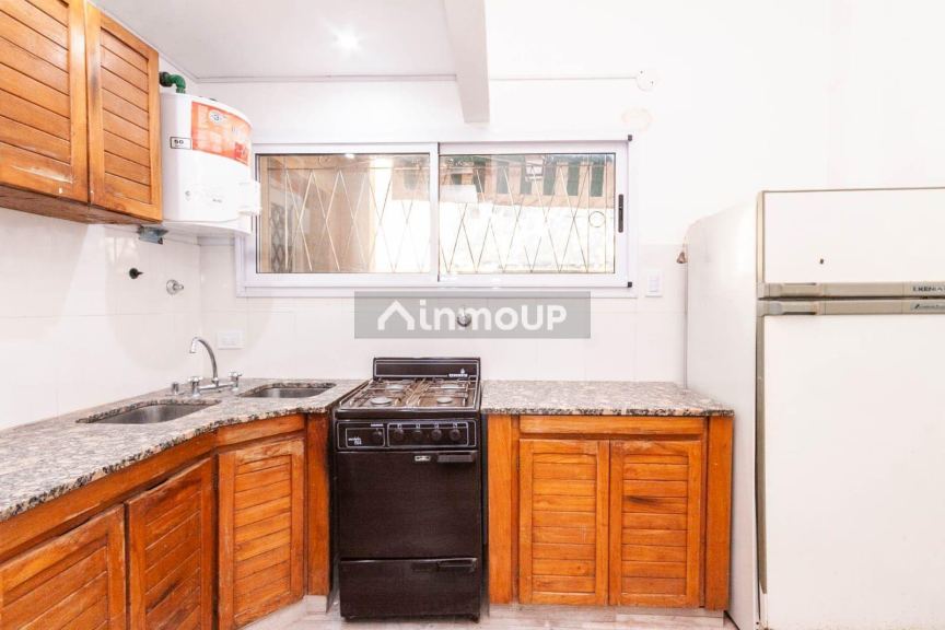 P H en Venta en Lomas de Zamora, G.B.A. Zona Sur