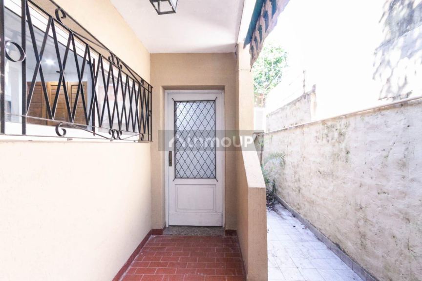 P H en Venta en Lomas de Zamora, G.B.A. Zona Sur