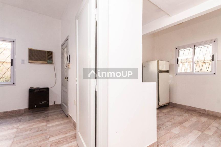 P H en Venta en Lomas de Zamora, G.B.A. Zona Sur