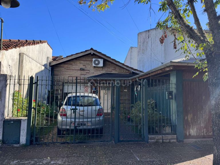 Casa en Venta en Vicente Lopez, G.B.A. Zona Norte