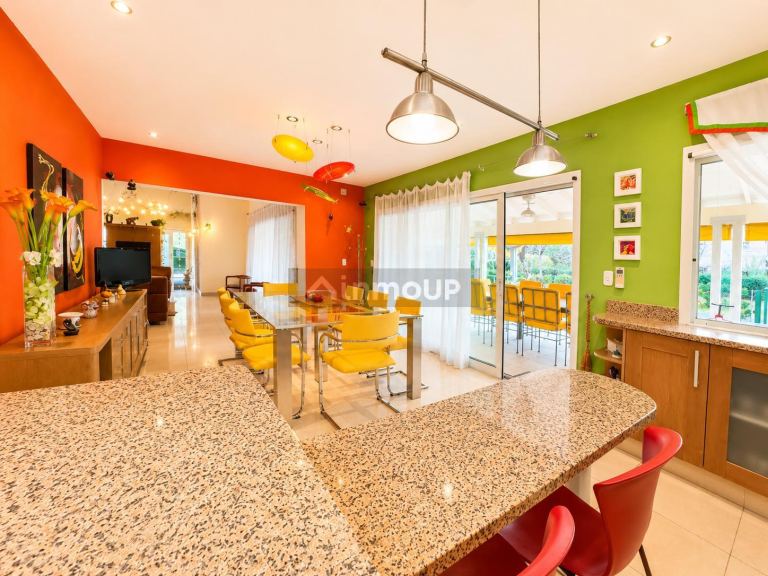 Casa en Venta en Malvinas Argentinas, G.B.A. Zona Norte
