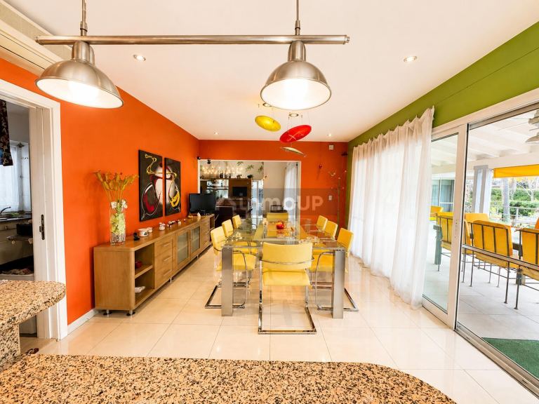 Casa en Venta en Malvinas Argentinas, G.B.A. Zona Norte