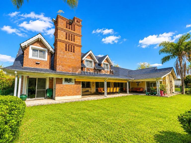 Casa en Venta en Malvinas Argentinas, G.B.A. Zona Norte
