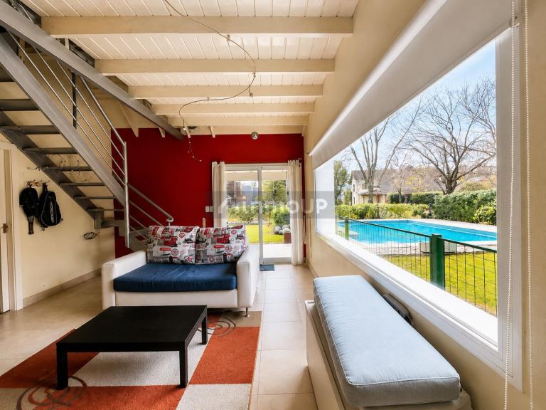 Casa en Venta en Malvinas Argentinas, G.B.A. Zona Norte