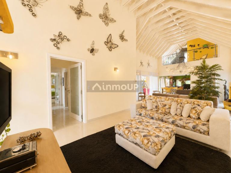 Casa en Venta en Malvinas Argentinas, G.B.A. Zona Norte