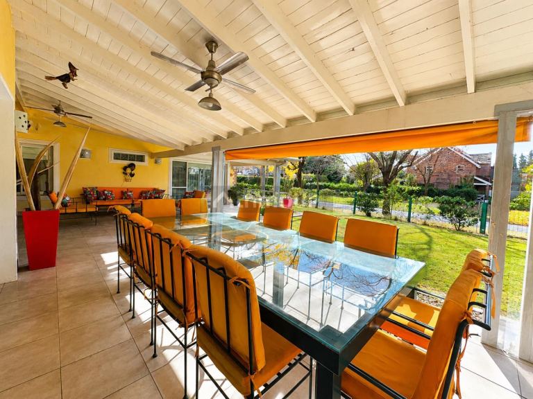 Casa en Venta en Malvinas Argentinas, G.B.A. Zona Norte