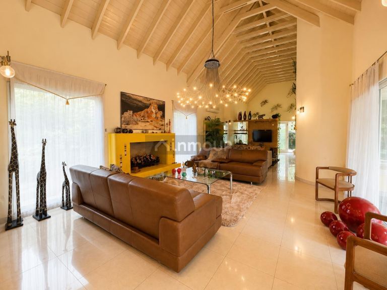 Casa en Venta en Malvinas Argentinas, G.B.A. Zona Norte