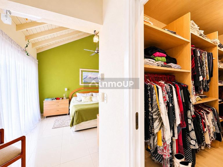 Casa en Venta en Malvinas Argentinas, G.B.A. Zona Norte