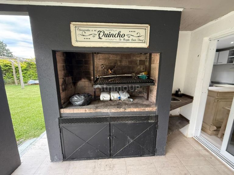 Casa en Venta en Campana, G.B.A. Zona Norte - USD 235.000 | Inmoup - 32