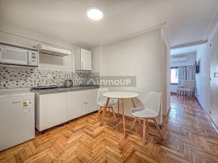 Retiro Maipu al 800