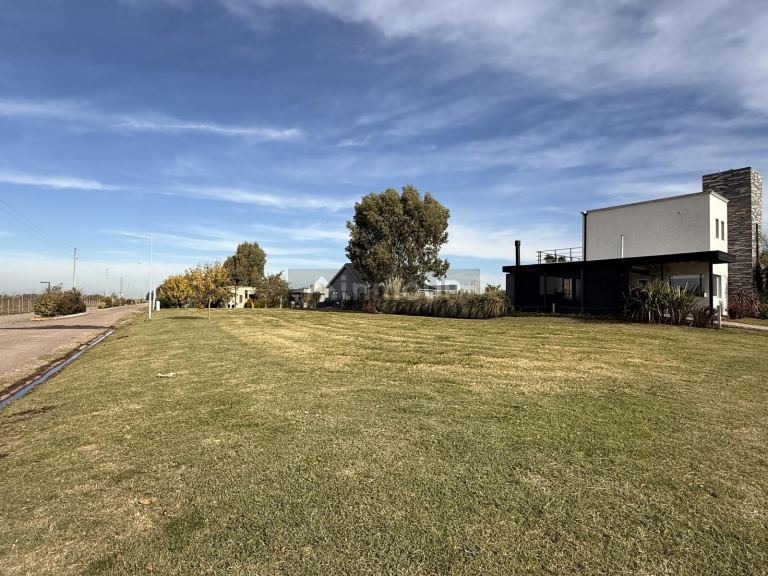 Terreno en Venta en Presidente Peron, G.B.A. Zona Sur