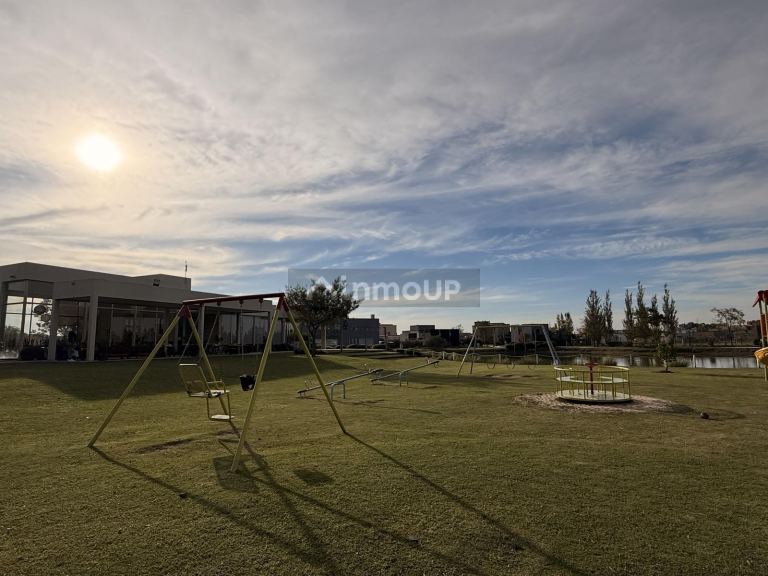 Terreno en Venta en Presidente Peron, G.B.A. Zona Sur