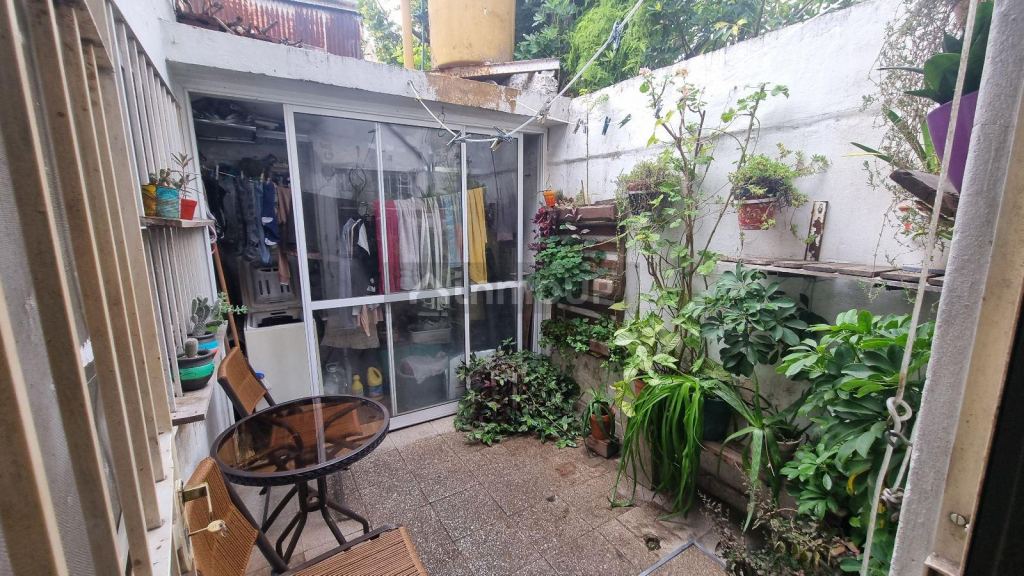 P H en Venta en Lanus, G.B.A. Zona Sur - USD 69.000 | Inmoup - 24