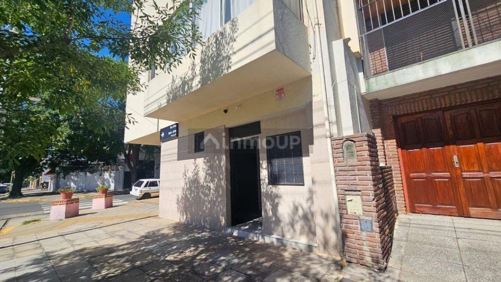 Local Comercial en Venta en Villa Santa Rita, Capital Federal