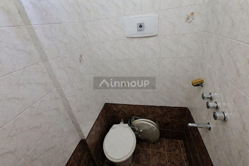 Local Comercial en Venta en Villa Santa Rita, Capital Federal