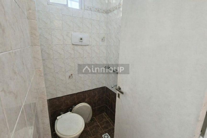 Local Comercial en Venta en Villa Santa Rita, Capital Federal