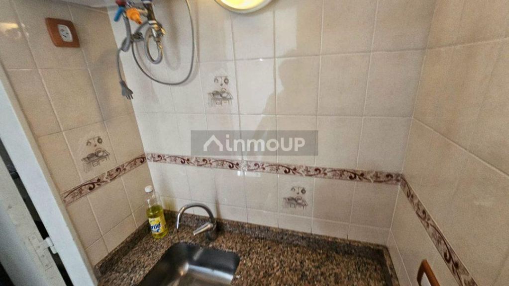 Local Comercial en Venta en Villa Santa Rita, Capital Federal