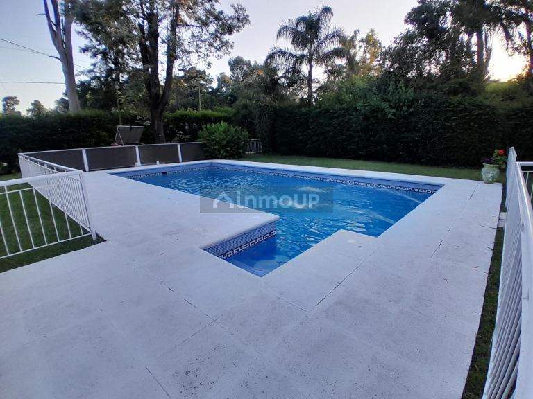 Casa en Venta en Malvinas Argentinas, G.B.A. Zona Norte