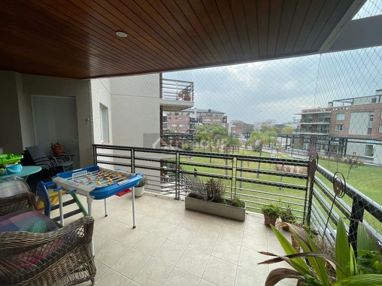 Departamento en Venta en San Isidro, G.B.A. Zona Norte