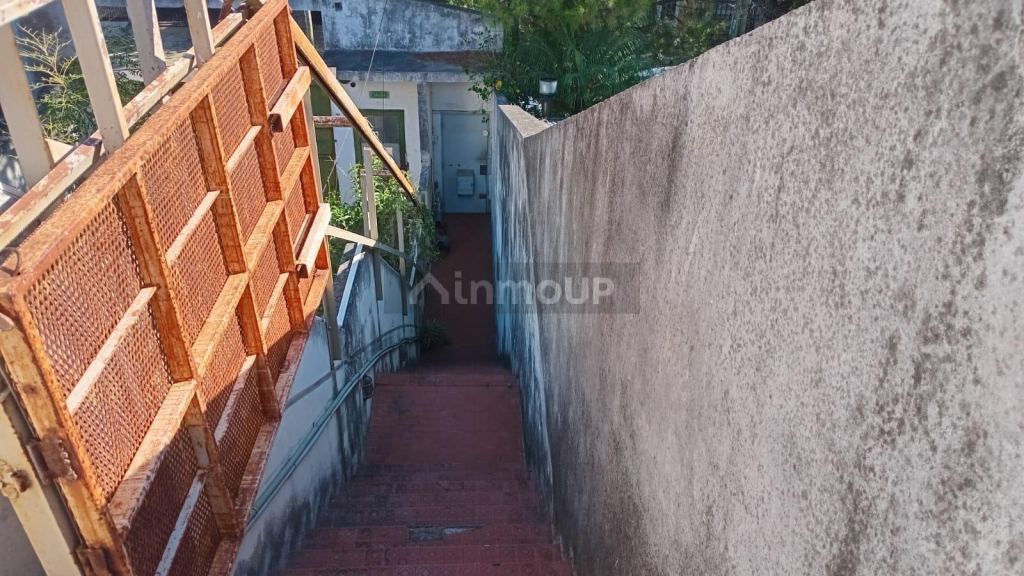 P H en Venta en Moron, G.B.A. Zona Oeste