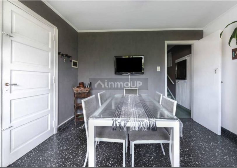 P H en Venta en Avellaneda, G.B.A. Zona Sur