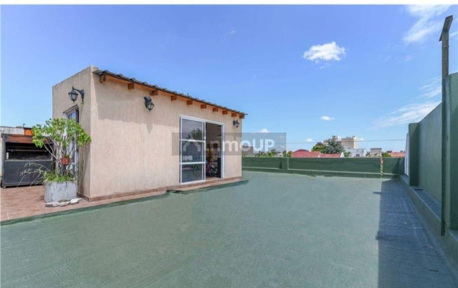 P H en Venta en Avellaneda, G.B.A. Zona Sur