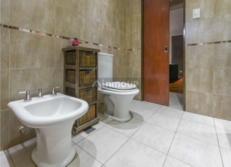 P H en Venta en Avellaneda, G.B.A. Zona Sur