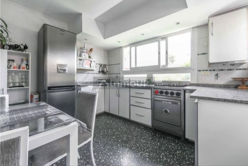 P H en Venta en Avellaneda, G.B.A. Zona Sur