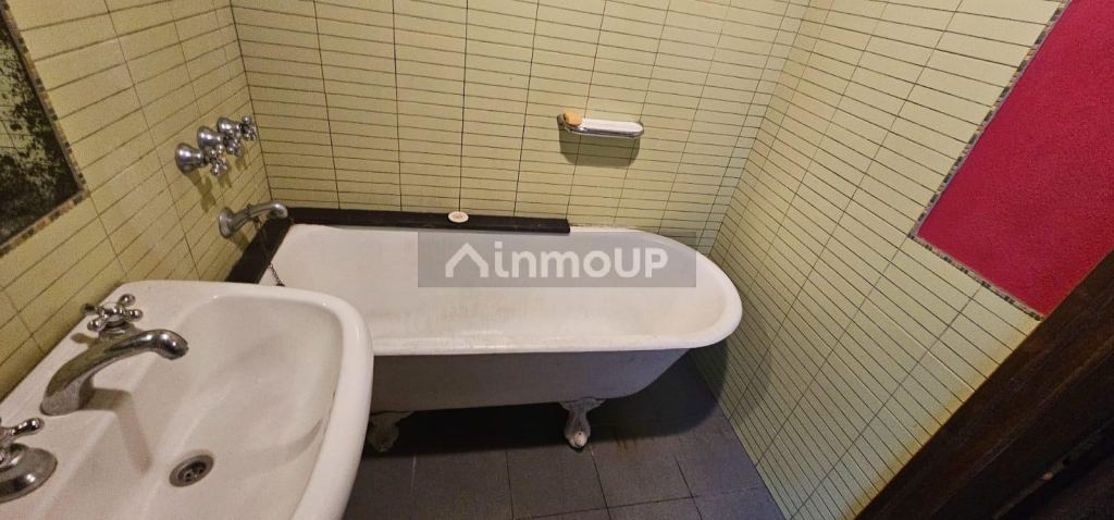 P H en Venta en Villa Luro, Capital Federal